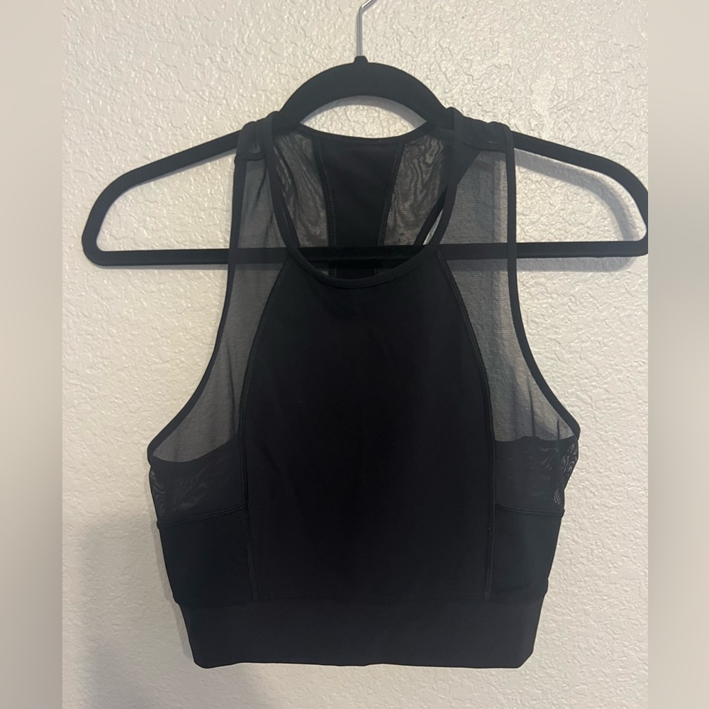 Lululemon Mesh Crop Top size 8